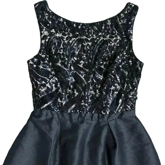 Monique Lhuillier A-Line Lace Pattern Mini Dress size 8 - Picture 2 of 9